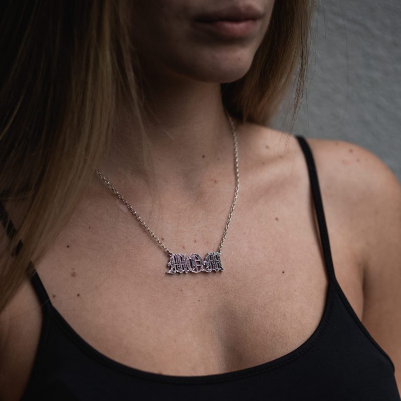 ⁦שרשרת MOM משובצת⁩ – תמונה ⁦3⁩